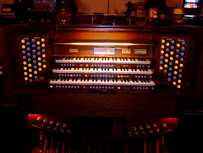 images/stories/HeaderImages/Frame1/Organ Pic .jpg